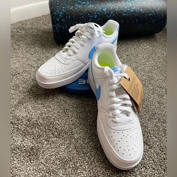 SIZE 10.5 - NIKE COURT VISION NEXT NATURE LOW WHITE UNIVERSITY BLUE - WOMENS - Picture 5 of 8